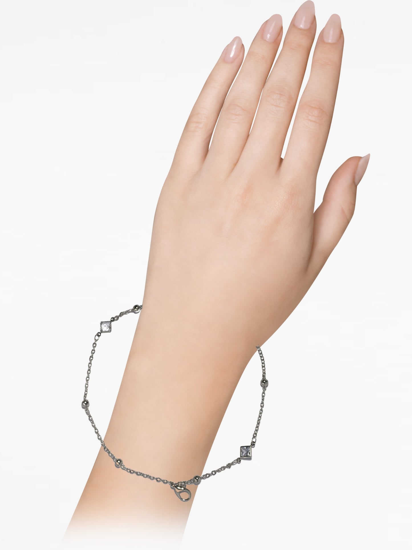 Silver Diamond Shape Link Chain Bracelet