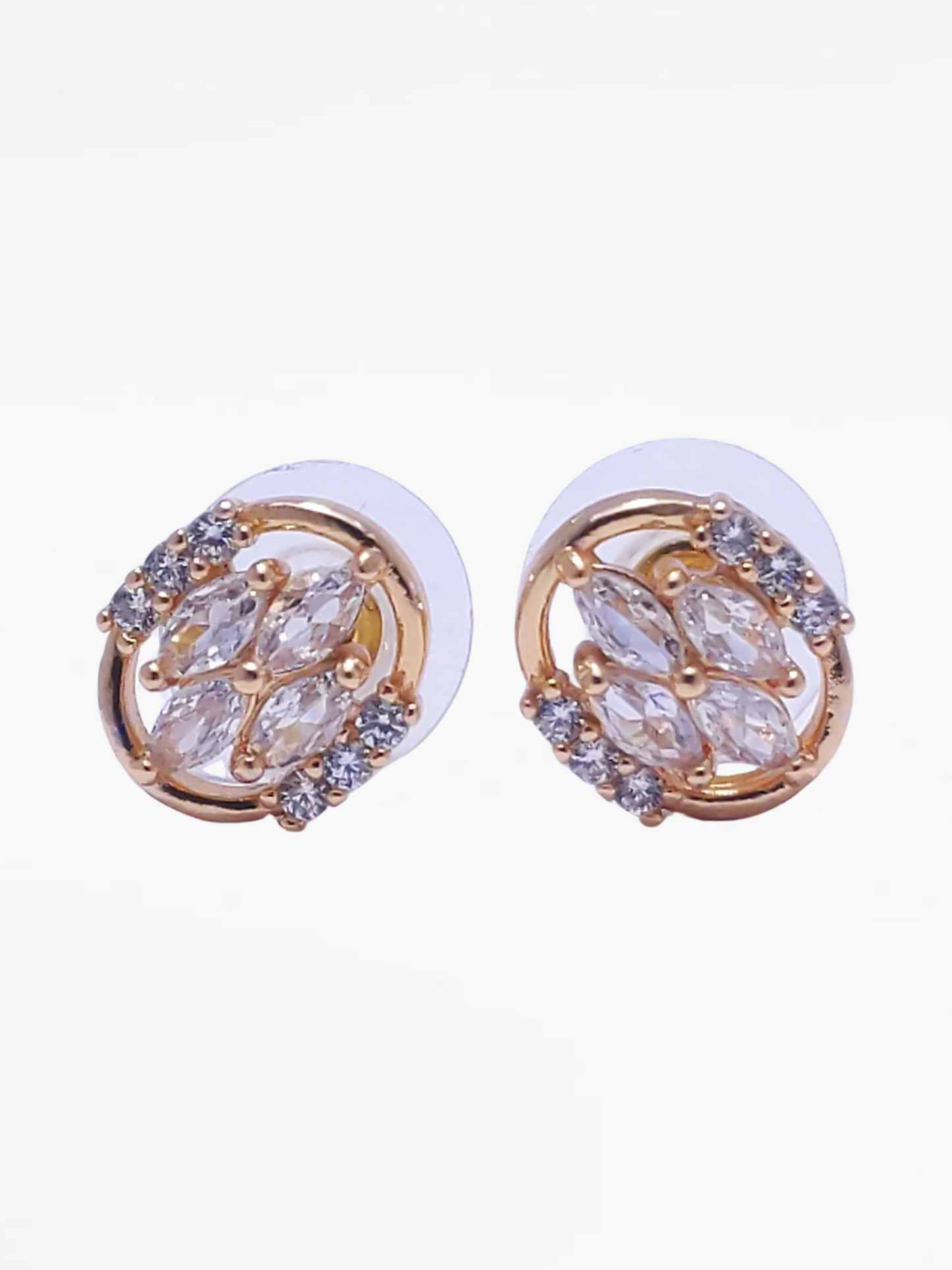 Gold Diamond Detail Stud Circle Earrings