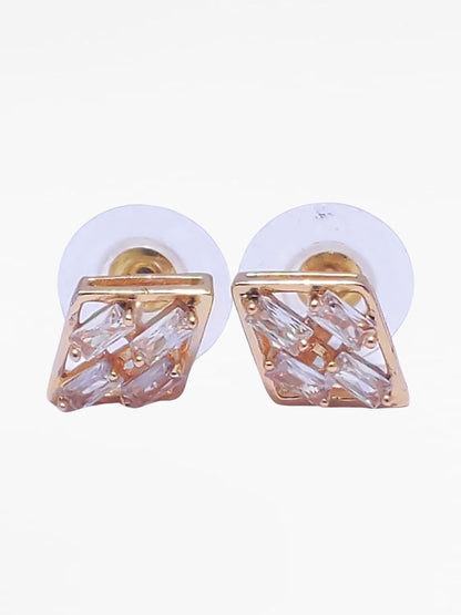 Gold Trapezoid Stud Diamond Earrings