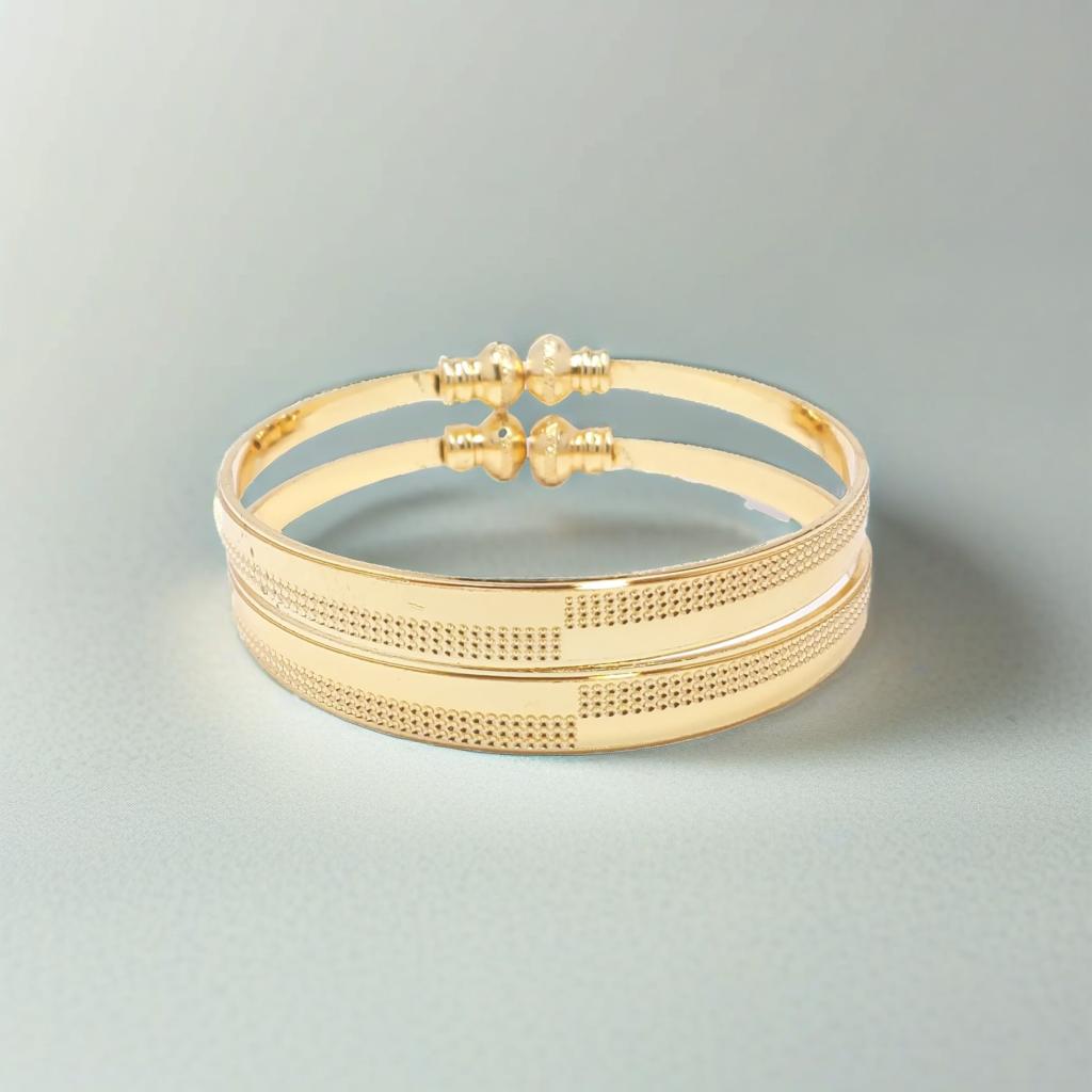 Gold Tone Design Bangle Bracelet Set