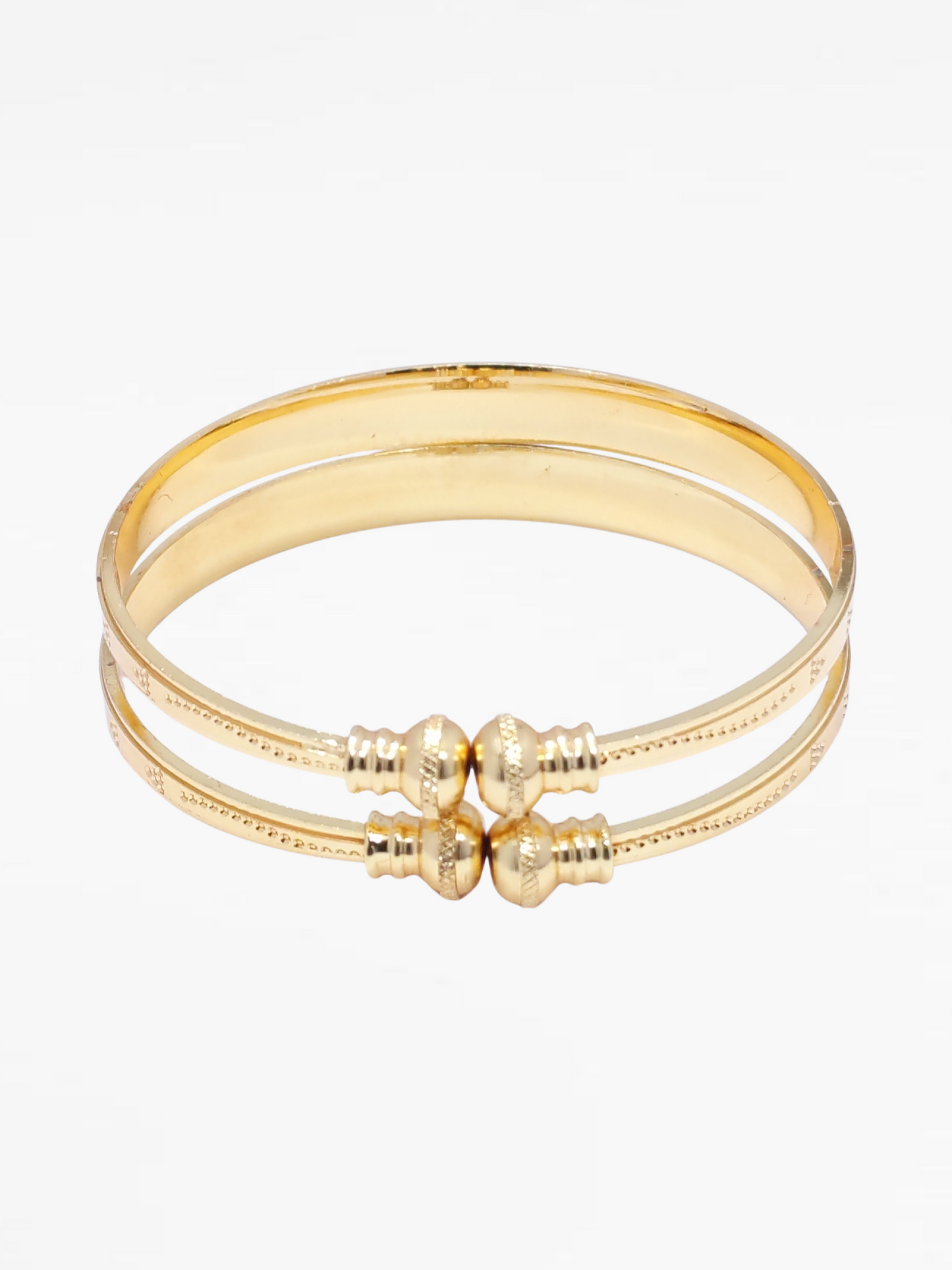 Gold Tone Engraved Detail Bangle Bracelet Set