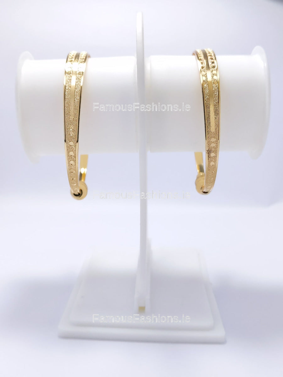 Gold Tone Pattern Detail Bangle Bracelet Set