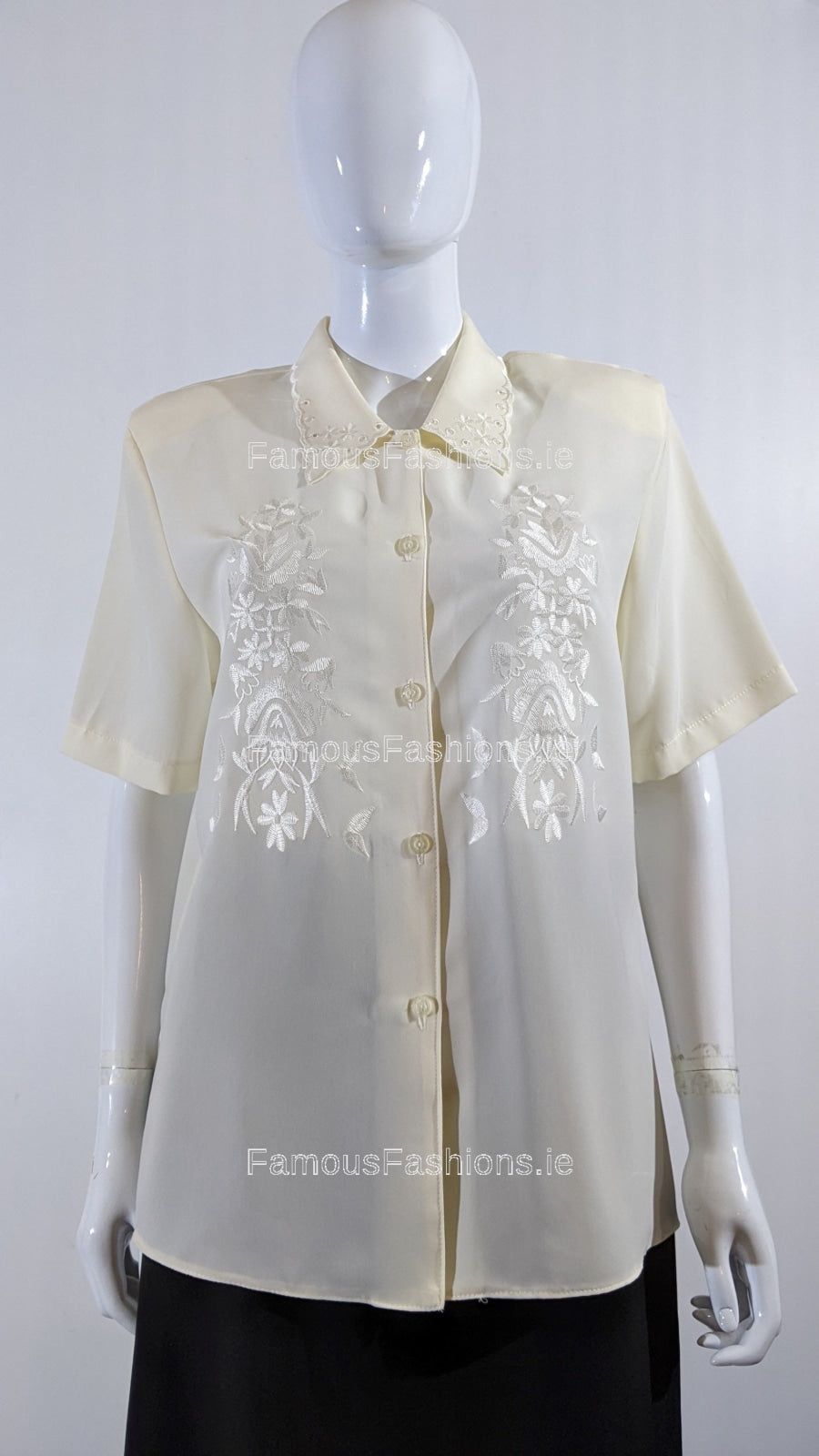 Cream Collar Button Up Short Sleeve Blouse